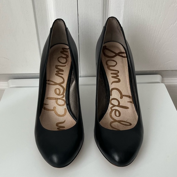 Sam Edelman - “Camdyn” Pump in Black Leather (3” Heel) - Picture 4 of 8